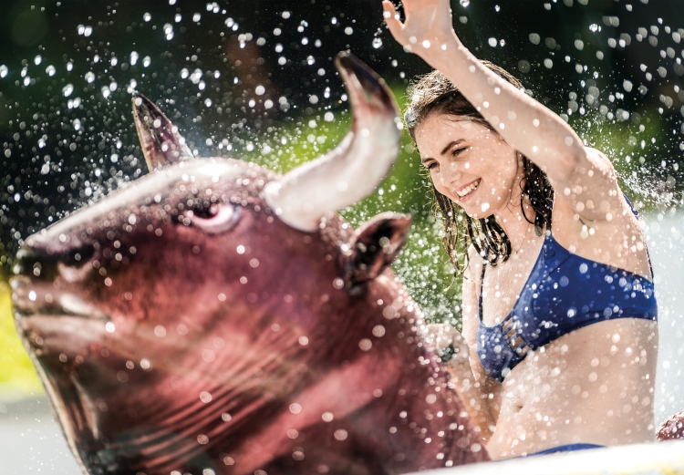 56280 Игрушка надувная для плавания «Буйвол», 239 х 196 х 81 см, от 9 лет